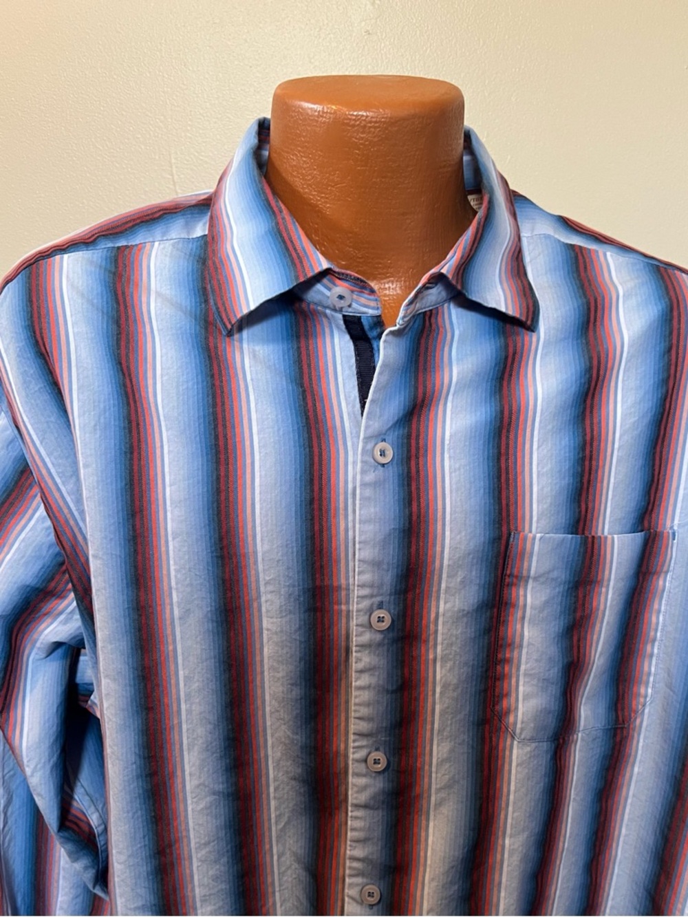 Tommy Bahama Men’s XLX Button Up Silk Blend Vertical  Stripe Long Sleeve